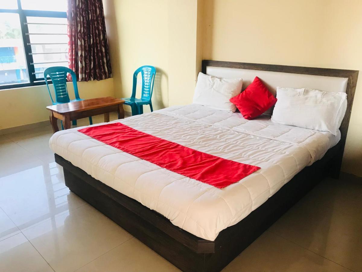 Staymaker Prakash International Gonikoppal Exterior foto